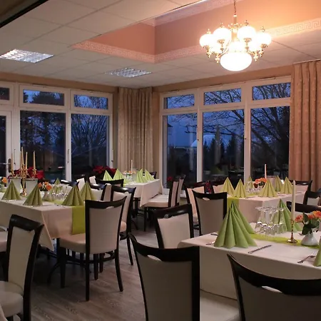 Hotel An Der Therme 3*