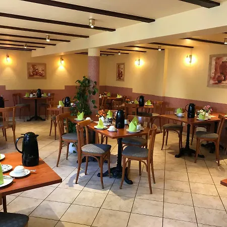 Hotel An Der Therme 3*