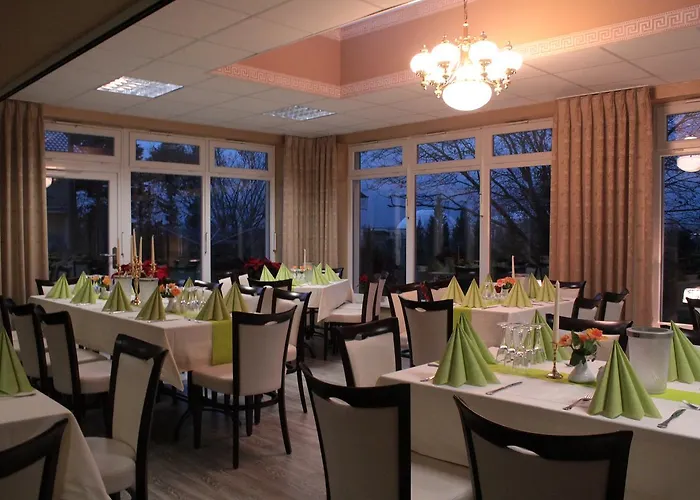 فندق An Der Therme 3*