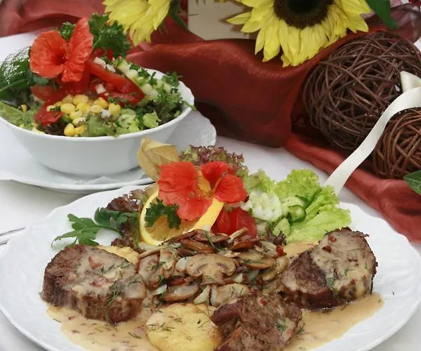 فندق An Der Therme 3*